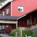 Korpikartano Отель
