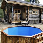 Отель Korpikartano 3*