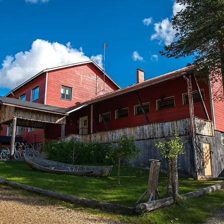 Hotel Korpikartano 3*