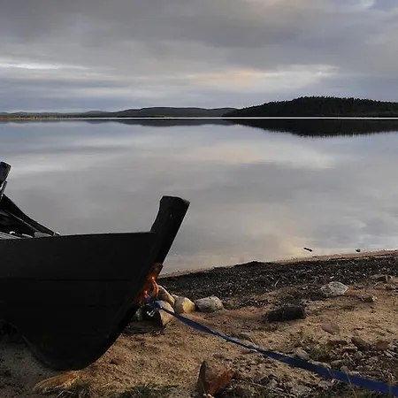 Korpikartano 3* Inari