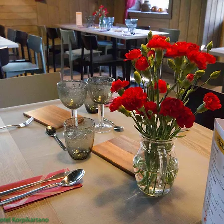 Hotel Korpikartano Inari