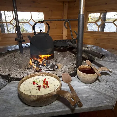 Korpikartano Inari