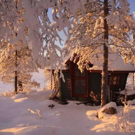 Korpikartano 3* Inari