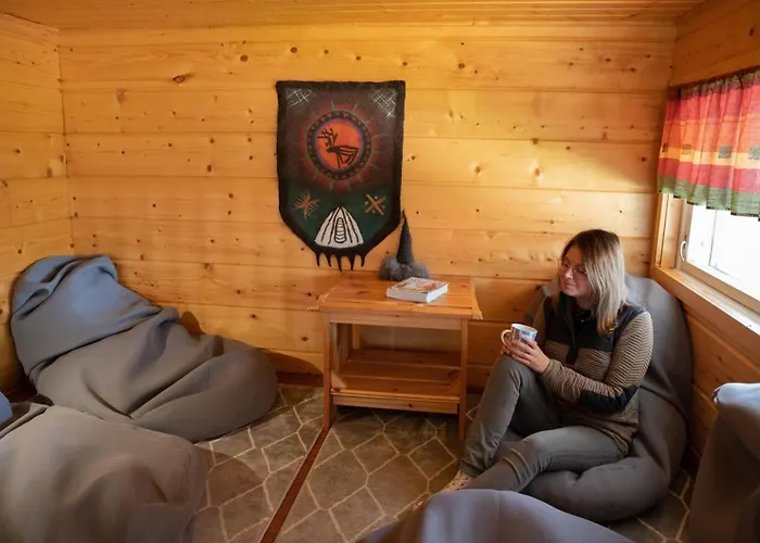 מלון Korpikartano