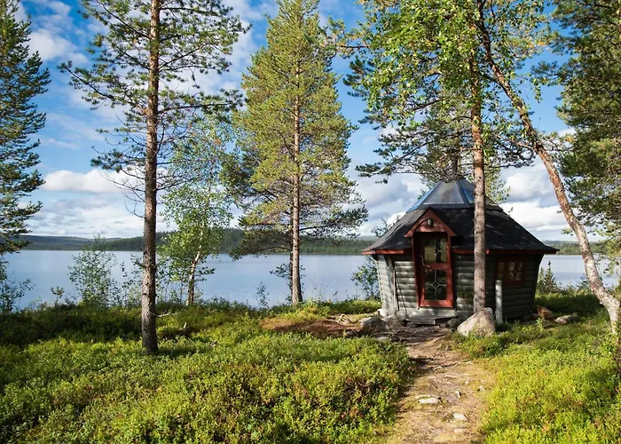 מלון Korpikartano אינארי