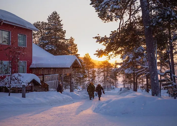 מלון Korpikartano 3*