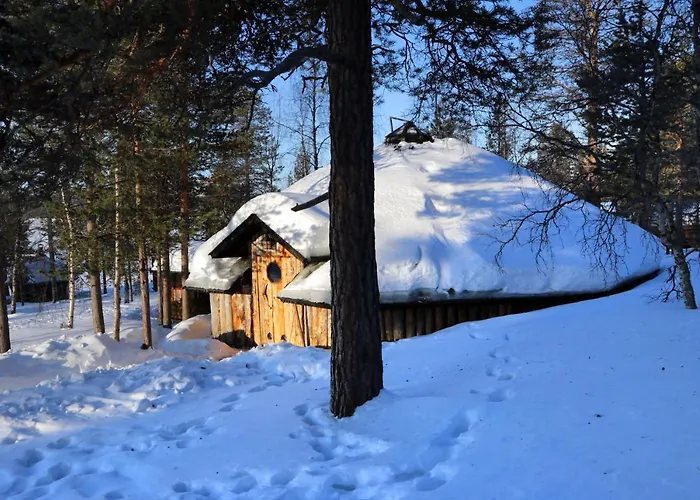 Korpikartano מלון