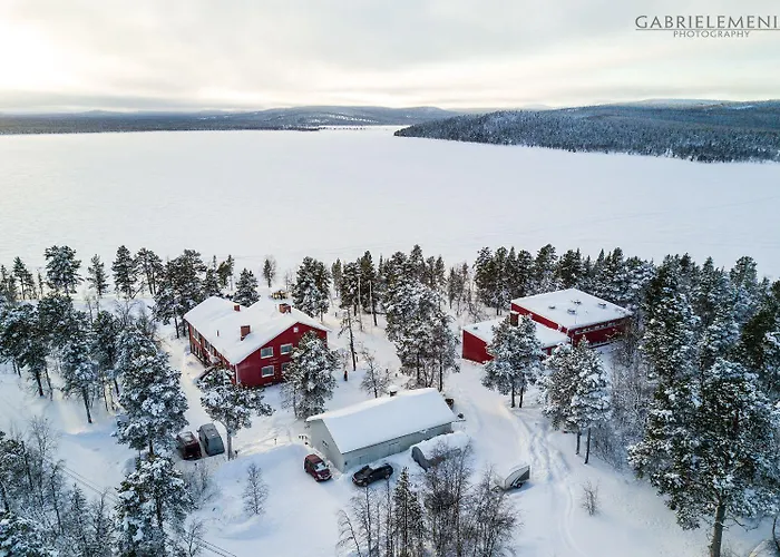 Korpikartano אינארי