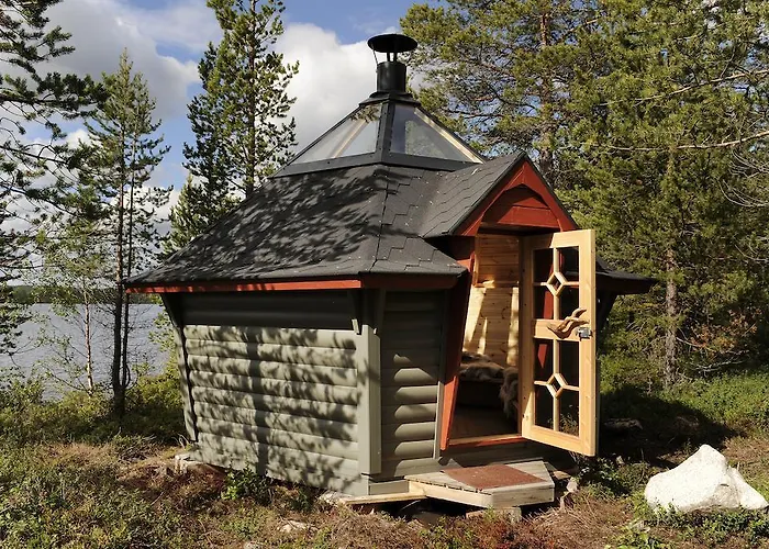 Korpikartano אינארי