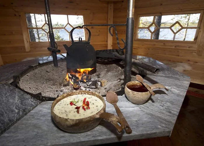 Korpikartano אינארי